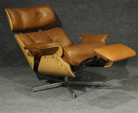 herman miller recliner
